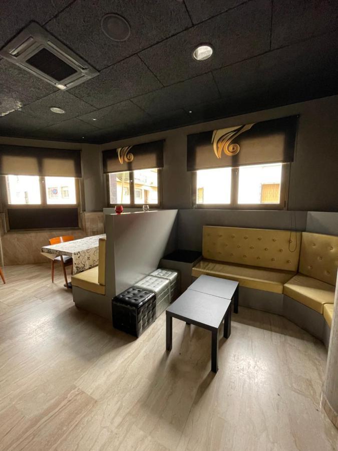 Hotel Sant Celoni Luaran gambar